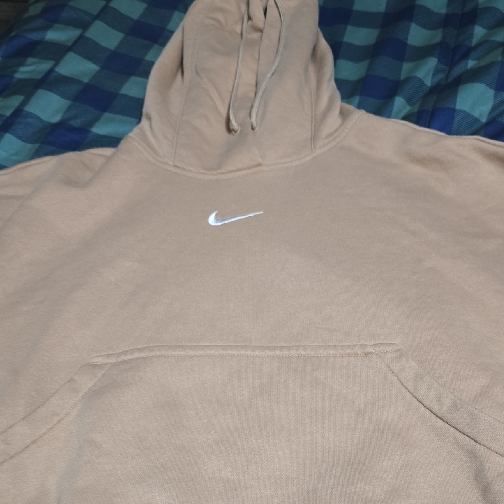 Nike Men's Beige Hoodie Sweater